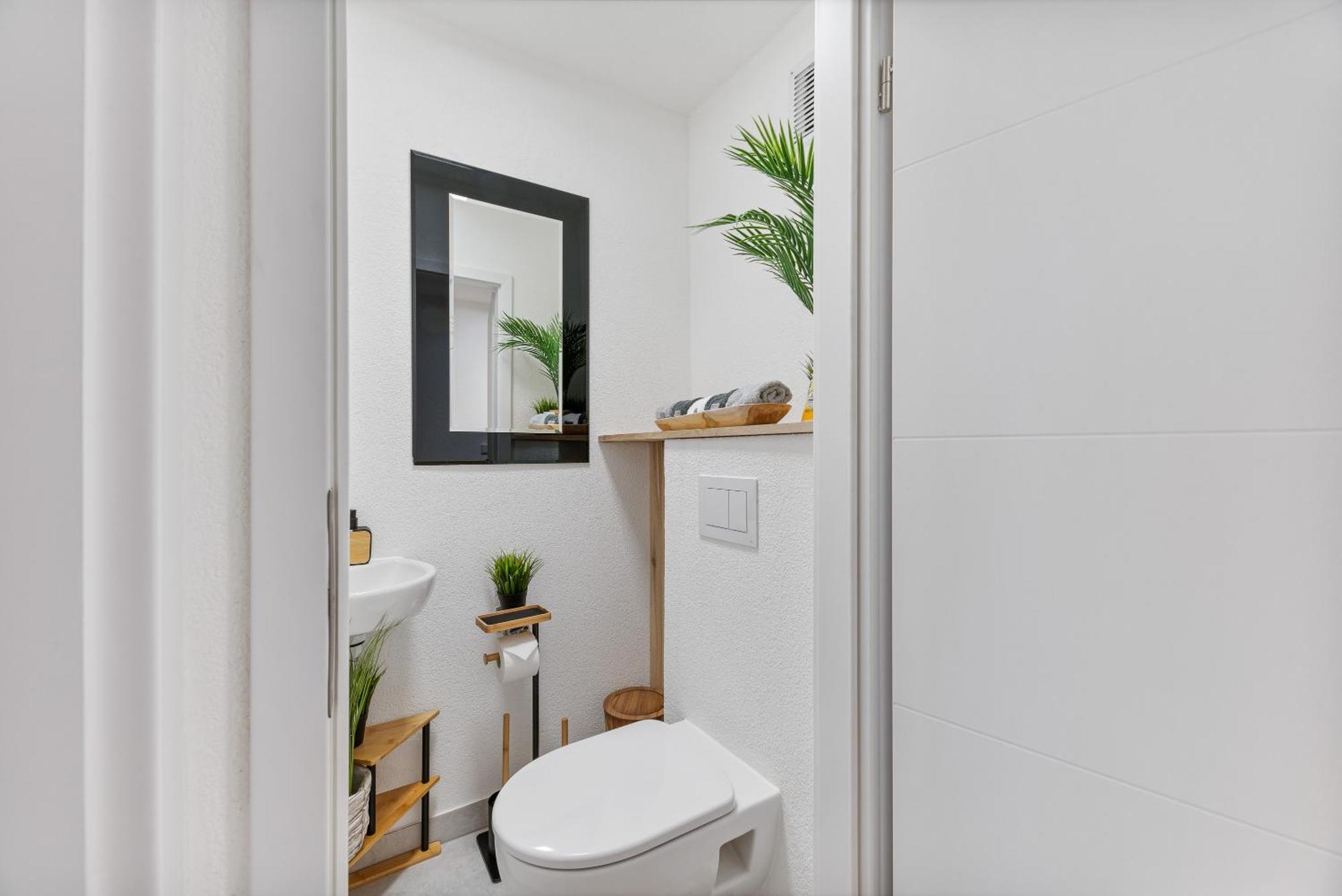 Neu: Stylische Suite Mit Ausblick Sindelfingen Esterno foto