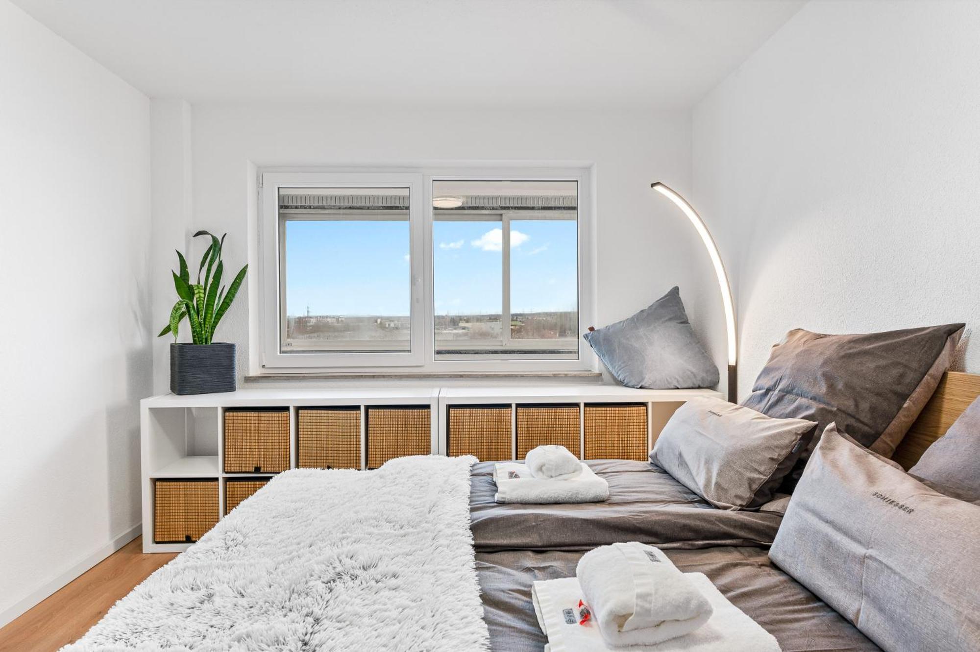 Neu: Stylische Suite Mit Ausblick Sindelfingen Esterno foto
